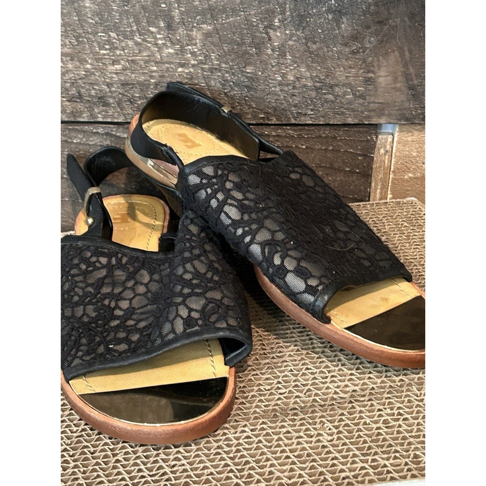 French Connection Women's Hadidjabin Black Lace Peep Sling Back Sandal‎ 6